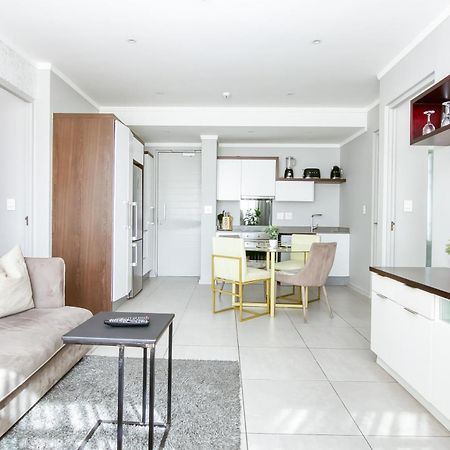 Cgrsa Apartments Sandton Johannesburg Exterior photo