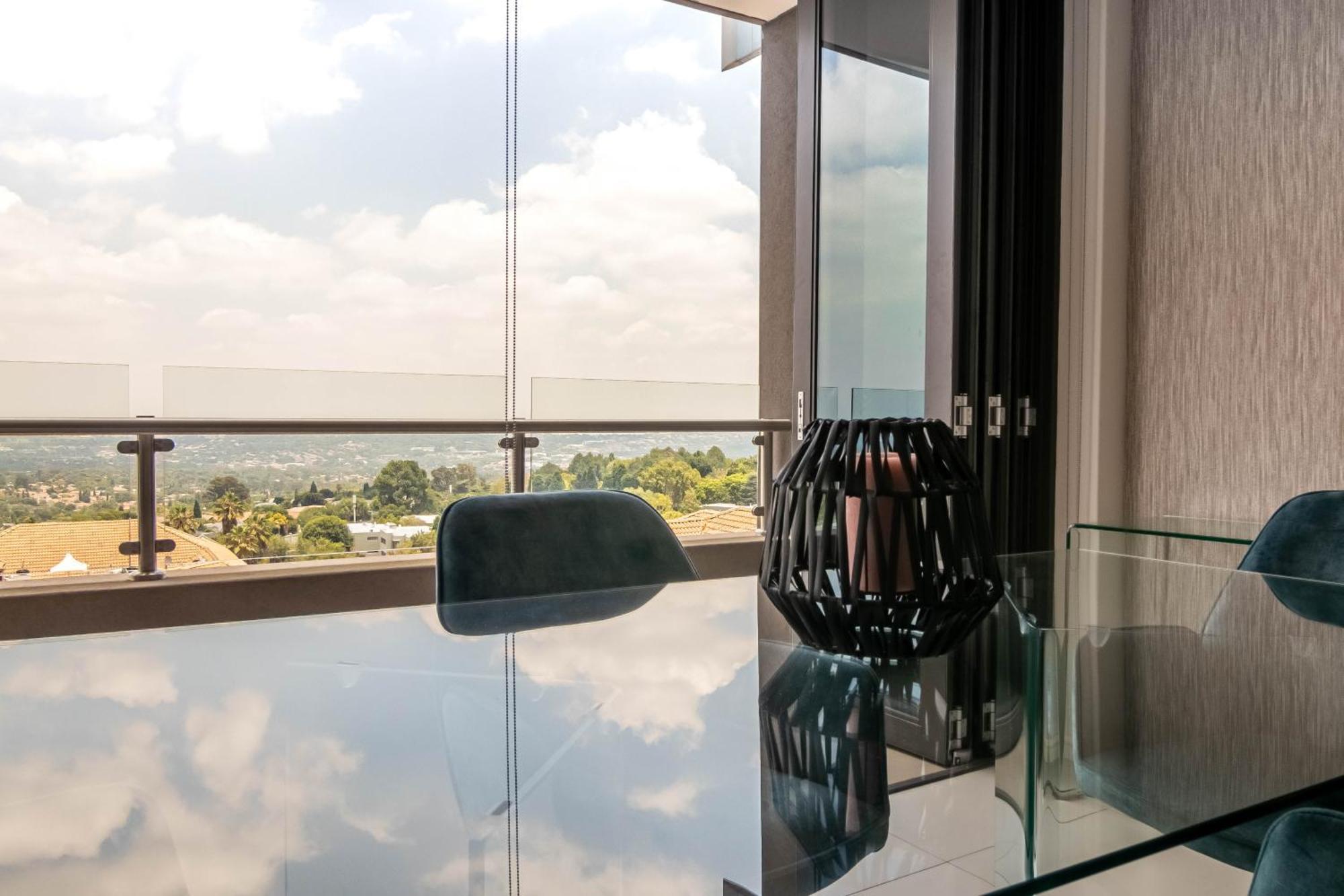 Cgrsa Apartments Sandton Johannesburg Room photo