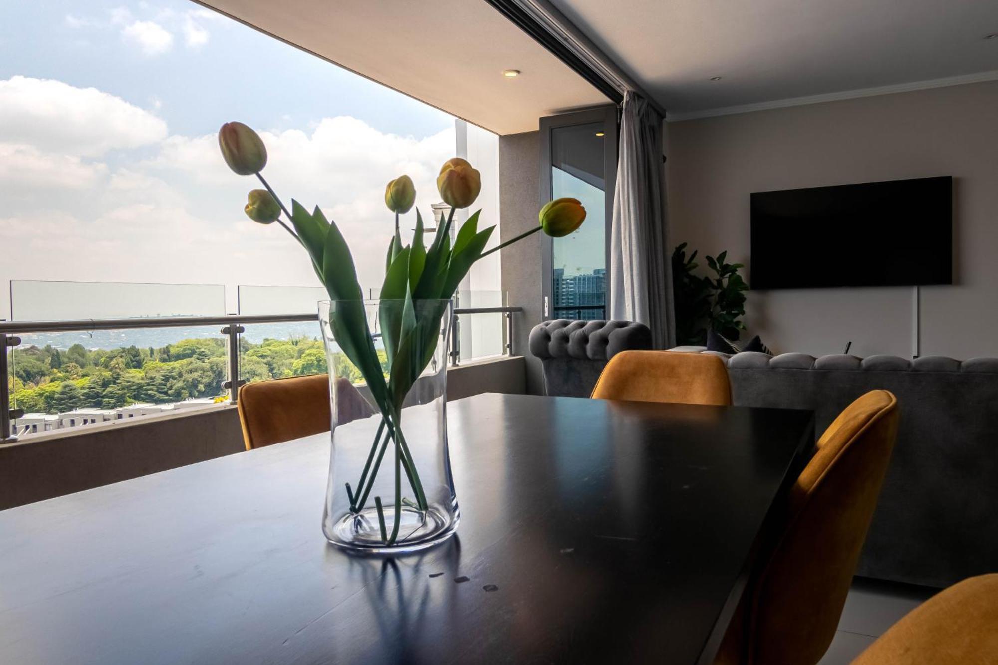 Cgrsa Apartments Sandton Johannesburg Exterior photo